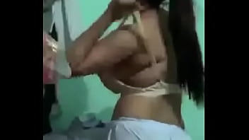 Preview 3 of Small Boy N Moms - देशी भाभी की जबरदस्त चुदाई