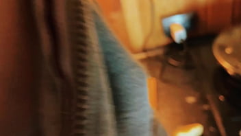 Preview 2 of Pakistan Xxx In Hd 2017 - Wife cheats in the kitchen while her husband is in the room
