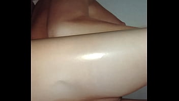 Preview 1 of 2019porn Sexy - me vengo en su cola 1/2