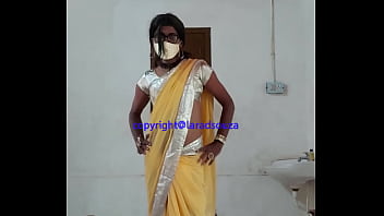 Preview 3 of Anak Smu Indramayu Sex - Desi hot crossdresser Lara D&#039_Souza in yellow saree