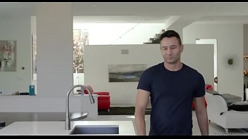 Preview 1 of Whit Kit - Big cock shemale fucks guy Hard Hot