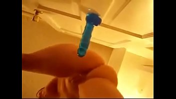 Preview 3 of Sherley Big Ass - Chica masturb&aacute_ndose en directo