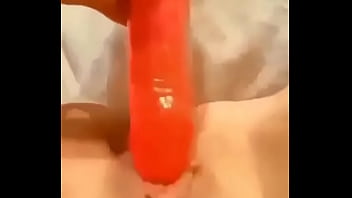 Preview 1 of Seacharab Bvxxx - Freundin befriedigt sich mit einen Gummi penis