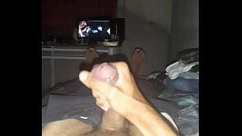 Preview 3 of Fingering In Kitchen - Gozando longe