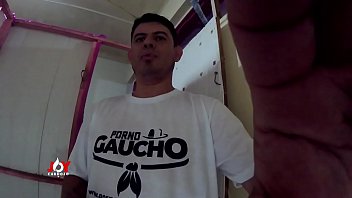 Preview 1 of Mom Pussy Liking By Son - TUDO QUE ACONTECE POR TRAZ DAS CAMERAS - Dinnigata - Joy Cardozo - Pernocas