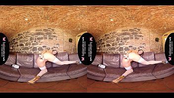 Preview 1 of Xxx Volei - Solo mature,  Cynthia Velons is pleasing herself,  in VR
