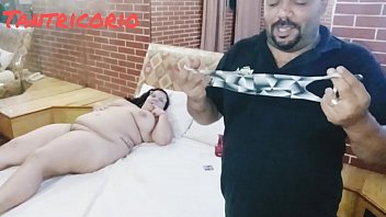 Preview 1 of Kelsi Onroe Rectum - massagem t&acirc_ntrica na valeska boca de veludo completo no red