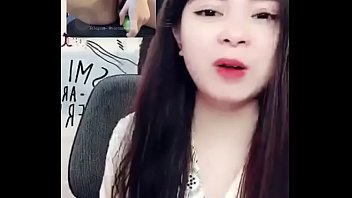 Preview 2 of Punjabixxxx Video - Jin xinh bunny live show full mặt v&agrave_ l&uacute_c n&oacute_i chuyện