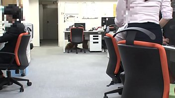 Preview 3 of Air Asia Stewardess Larissa - https://bit.ly/3zdBKPE よい潰れ昏睡中に媚●付きバイブを挿れられ強烈過ぎる快感に理性を失い中出しでイキまくる敏感女　パート