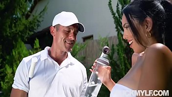 Preview 2 of Xxx Be Mp4 Video 2 Mb Ke - Lower Body Assist Katrina Moreno