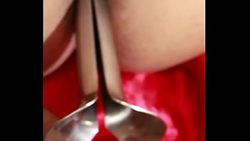 Preview 2 of Heike Swinger - Abriu Meu Cu e Encheu de Leite