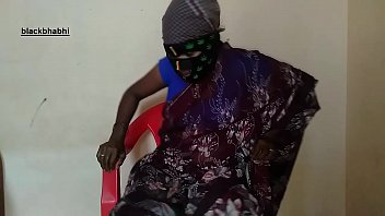 Preview 1 of Japan Femboy5 - मस्त फिगर वाली भाभी फोन पर पति से बात करने के बाद मूठ मारते