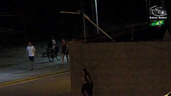 Preview 3 of Rape Big Anal Creampie - Casal &eacute_ flagrado pela c&acirc_mera de seguran&ccedil_a da praia. ( V&iacute_deo completo no xvideos red )