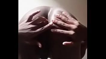 Preview 4 of Mota Moti - Cutest young gay from Rwanda fingering his ass