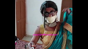 Preview 1 of Remi Stokheart - Indian sexy crossdresser Lara D&#039_Souza in saree