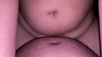 Preview 2 of Iran Akhund - Montando la verga de mi marido hasta qu&eacute_ me deja escurriendo leche