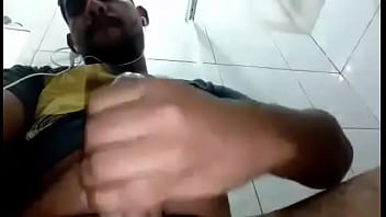 Preview 2 of Fedor Own Baby - Masturbacao do Moreno