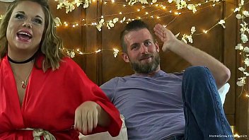 Preview 1 of Supermercado Bh - Busty blonde BBW gets intimate with her boyfriend