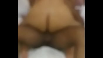 Preview 2 of Very Little Bebe Xxx - Puta casada