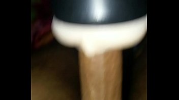 Preview 2 of Addam Xx Leg - ഫ്ലഷ്ലൈറ്റിലെ എന്റെ നിൽപ്പനടി