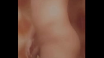 Preview 1 of Son Removes Condom Mom - me manda v&iacute_deo masturb&aacute_ndose en el ba&ntilde_o