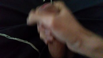 Preview 1 of Alsscan Tropical - Tocando uma enquanto passa jogo na TV