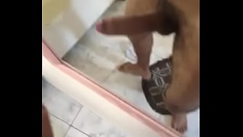 Preview 2 of Gay Xtapesto Video - Garoto roludo mais gostoso do que muito homem por ai