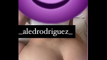 Preview 4 of Mom And Son Sleep Togerher - Sigueme en Instagram papi estoy muy caliente venezolana  aledrodriguez