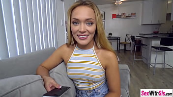 Preview 3 of Mp3porn Video - Teen stepsister Mylene Monroe takes selfies of her big bubble ass