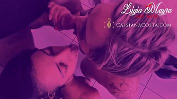 Preview 3 of Melayu Video Sex Abang Adik - Bebendo leitinho com minha amiga