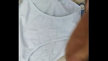 Preview 2 of Jabardast Sex Video - corrida en bragas de mi mujer 142
