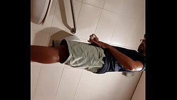Preview 4 of Jilat Susu Sepuasnya - Extranjero esp&iacute_a gay