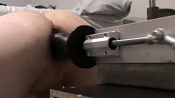 Preview 2 of Nocolatte Shea - sex machine fist first time 3