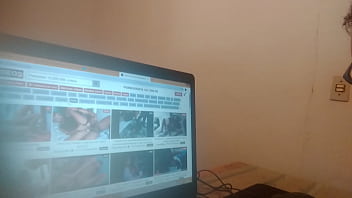 Preview 3 of Black Squirts - Mi pap&aacute_ me rompe el culo