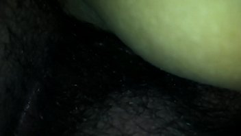 Preview 3 of Porno Tualet - mi vecino quiere huevos y termina dejandome toda su leche en mi garganta si quieres ver el final RED