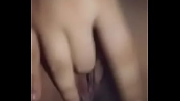 Preview 2 of Eats Horse Cum - Hermosa vaginita