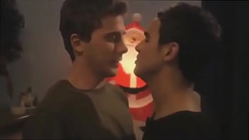 Preview 3 of Etv Show Jasmine - Gay Kisses from the 2009 movie Make The Yuletide Gay | gaylavida.com