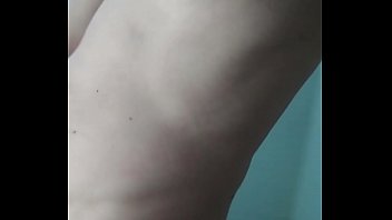 Preview 1 of Isabella Clark Squirt - Me pongo la tanga de mi mujer y me hago una buena paja