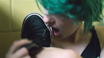 Preview 1 of Brazzer Full Hd Move - It&#039_s A Punk Rock Foot Party