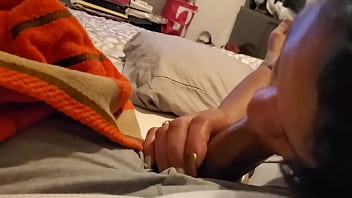 Preview 1 of Xxxxx 98 - Sucking my cock