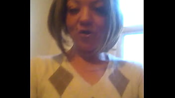 Preview 2 of Kelly Green Mom - the sexy natty bee wake up call alway hot sexy and wet in the morning and ready for the world