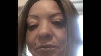 Preview 1 of Kelly Green Mom - the sexy natty bee wake up call alway hot sexy and wet in the morning and ready for the world