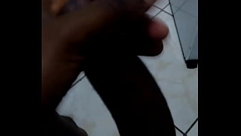 Preview 2 of Big Ass Shirt - Twerk before getting inside the zacuzzi