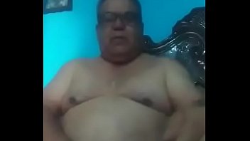 Preview 1 of Shemale Bianka Nascimento Solo - Se viene rico el oso de un solo pie