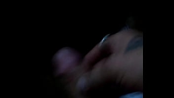 Preview 1 of Girl Dominates Two Guys - Tio se corre una paja
