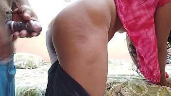 Preview 3 of Indian Muslim Girl Sex Hd - सेक्सी आंटी की चूची पर वीर्य दिया