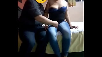 Preview 3 of Condom Xnxxtv Bp - Chupan tetas ai esposa