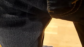 Preview 2 of Camara Dentro De La Vajina - Peeing my Jeans