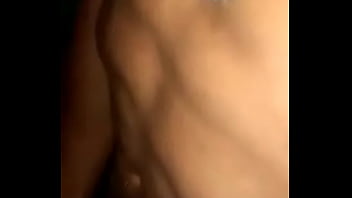 Preview 1 of Xxxxxgril Video - Gozando na hora do banho