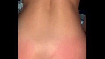Preview 3 of Dorm Spank - Novinha sentando no pau ao som do funck